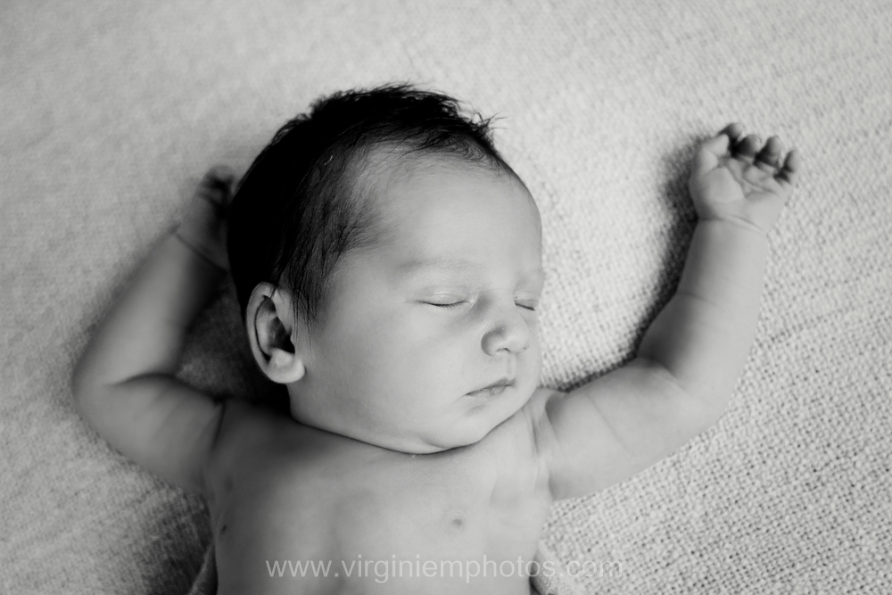 Nord-naissance-nouveau né-Virginie M. Photos-Photographe-studio-bébé (9)