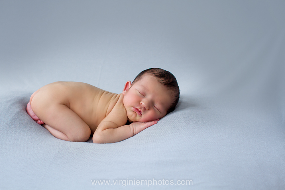 Virginie M. Photos - photographe Nord - naissance - nouveau né - bébé - studio - Croix (8)