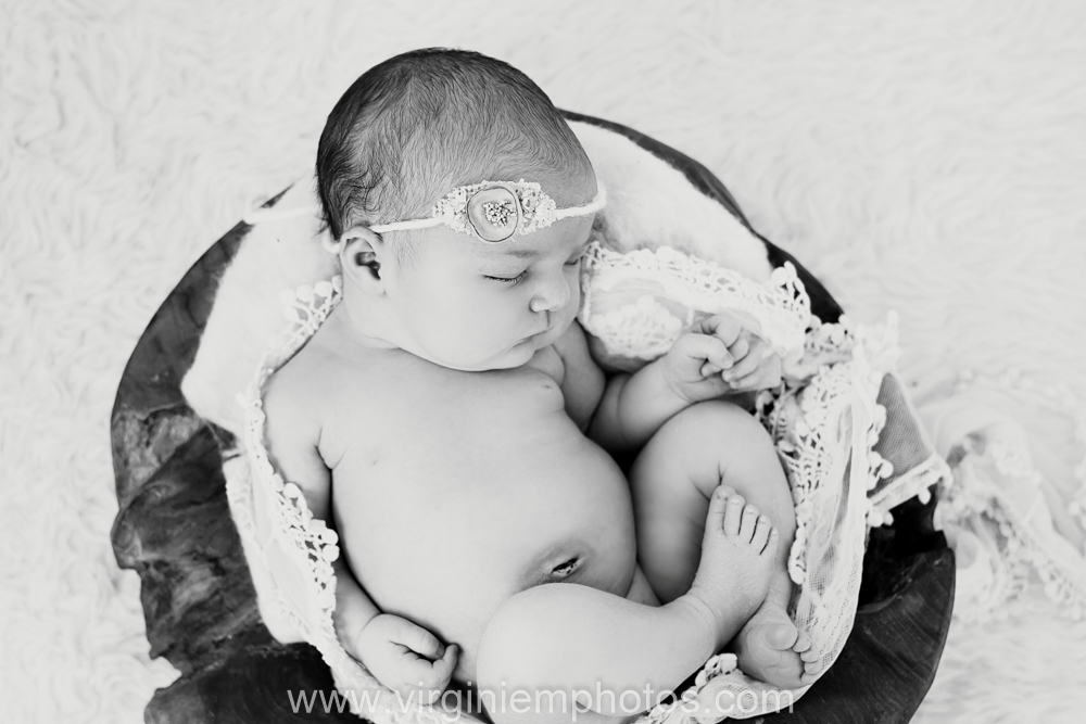 Virginie M. Photos - photographe - nord - photographe nord - naissance - bébé - séance naissance - nouveau né - Croix - photos (4)