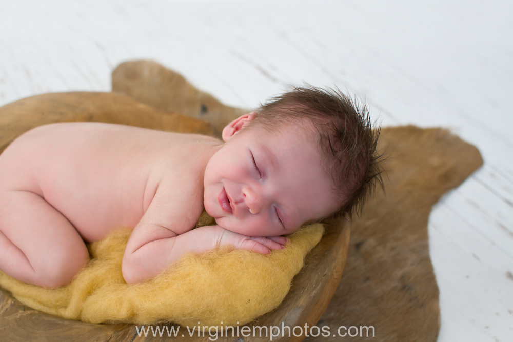 Virginie M. Photos - Enzo - photographe nord - nord - naissance - nouveau né - bébé - séance naissance - photos - Croix (14)