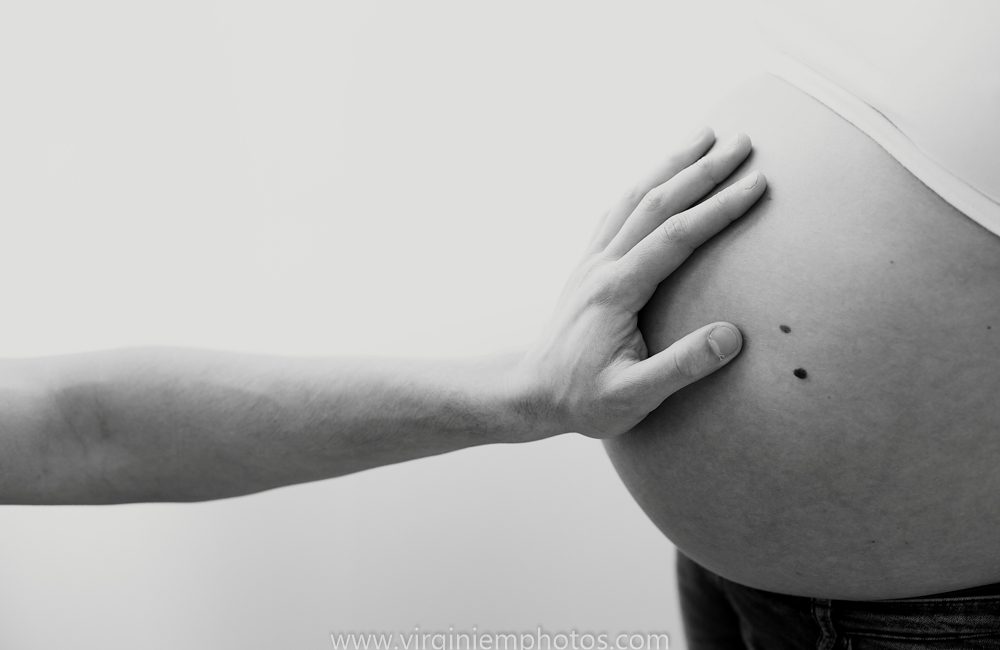 Séance grossesse en studio à Croix – Virginie M. Photos