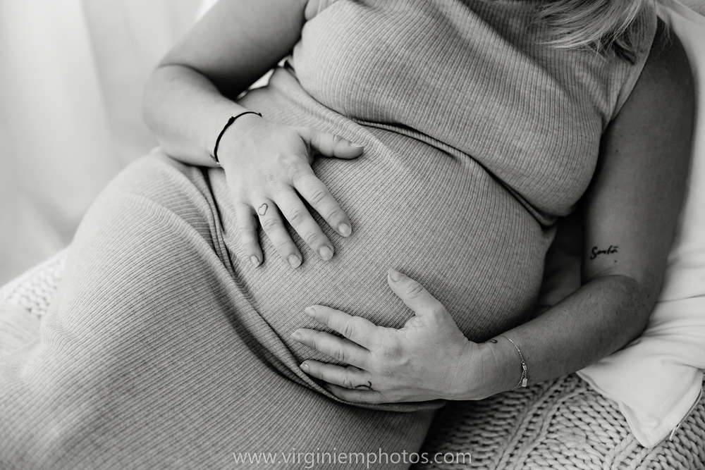 Virginie M. Photos-séance grossesse-jumeaux-maternité-photos-studio-Lille-Hauts de France (10)