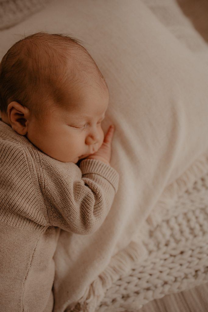 Séance photo naissance en studio à Douai